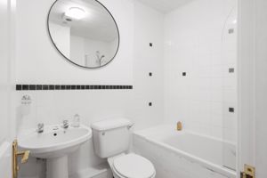 Family bathroom- click for photo gallery